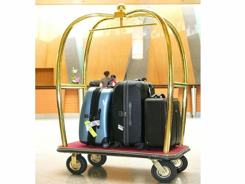 Xe chở hành lý thường sử dụng cho các khách sạn, resort