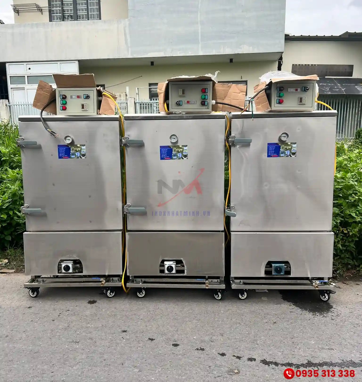 Tủ nấu cơm 10 khay điện và gas