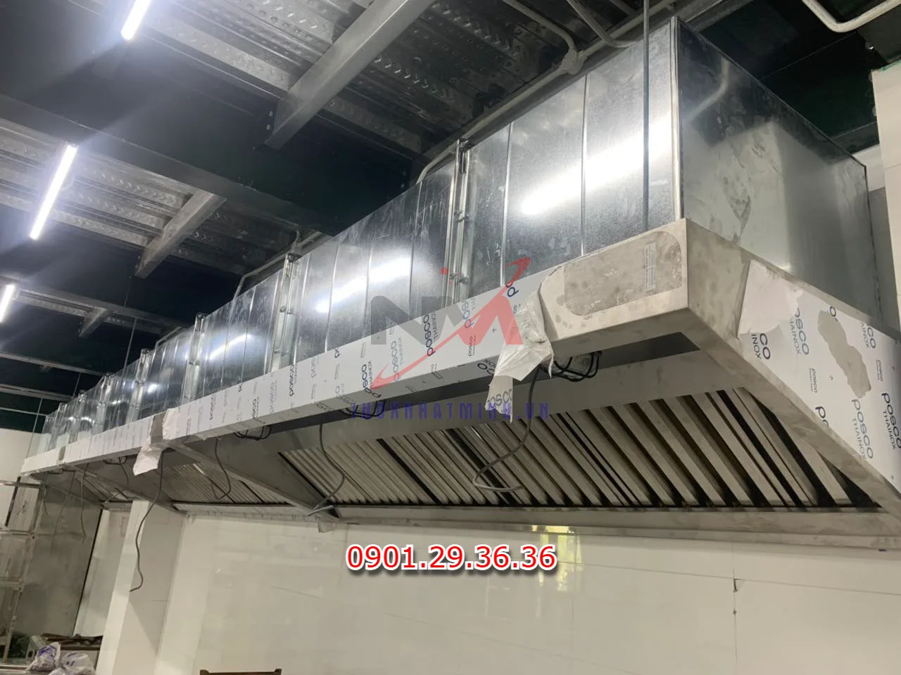 Chụp hút khói bếp công nghiệp