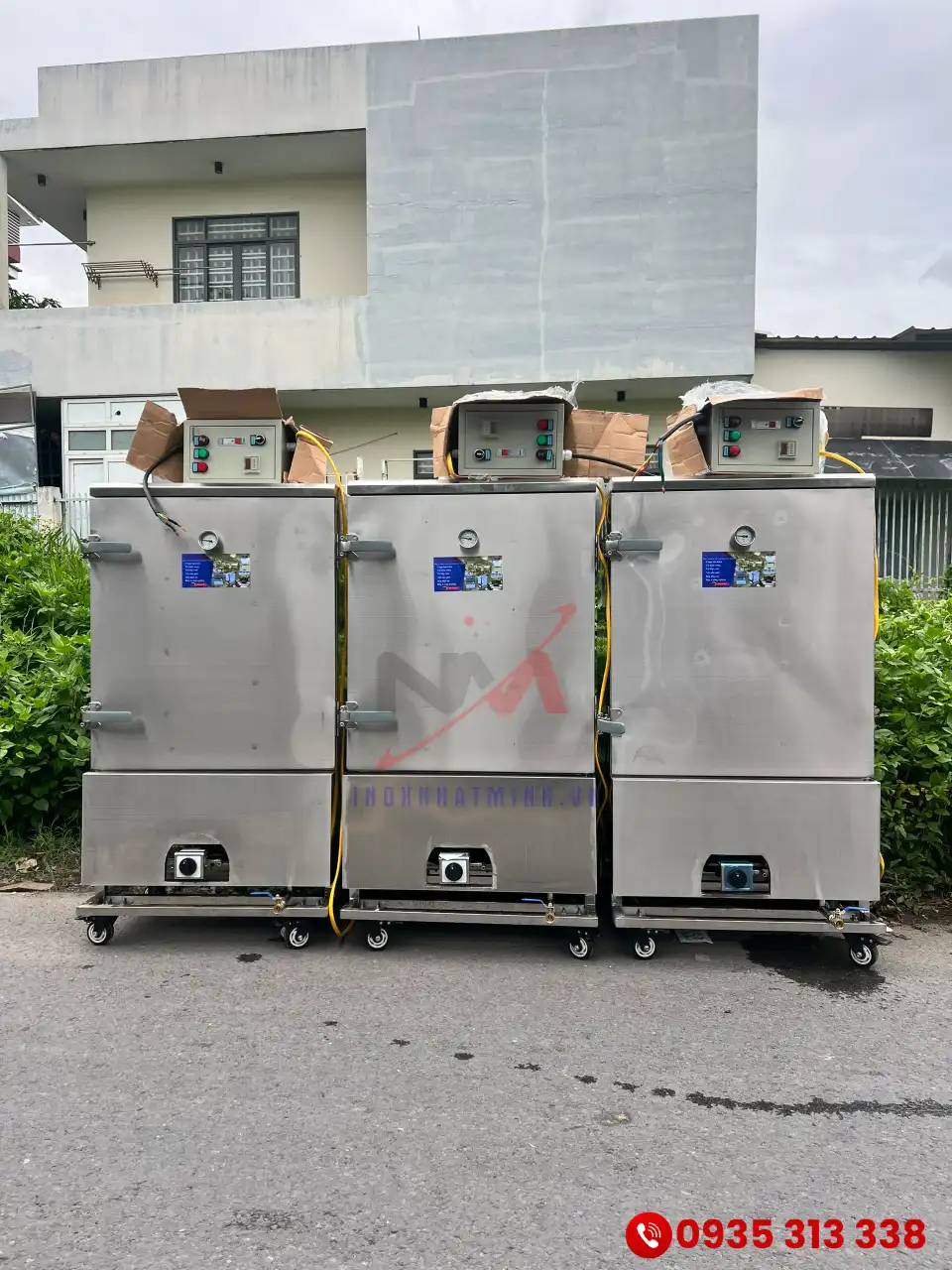 Tủ nấu cơm công nghiệp dùng điện và gas inox 304 dùng để hấp chín số lượng lớn thực phẩm