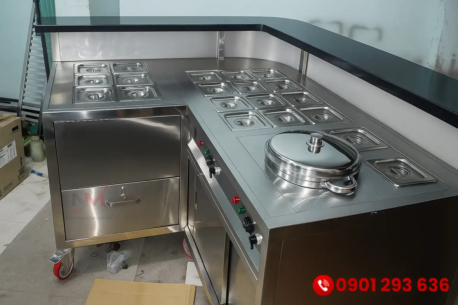 Bàn hâm nóng thức ăn