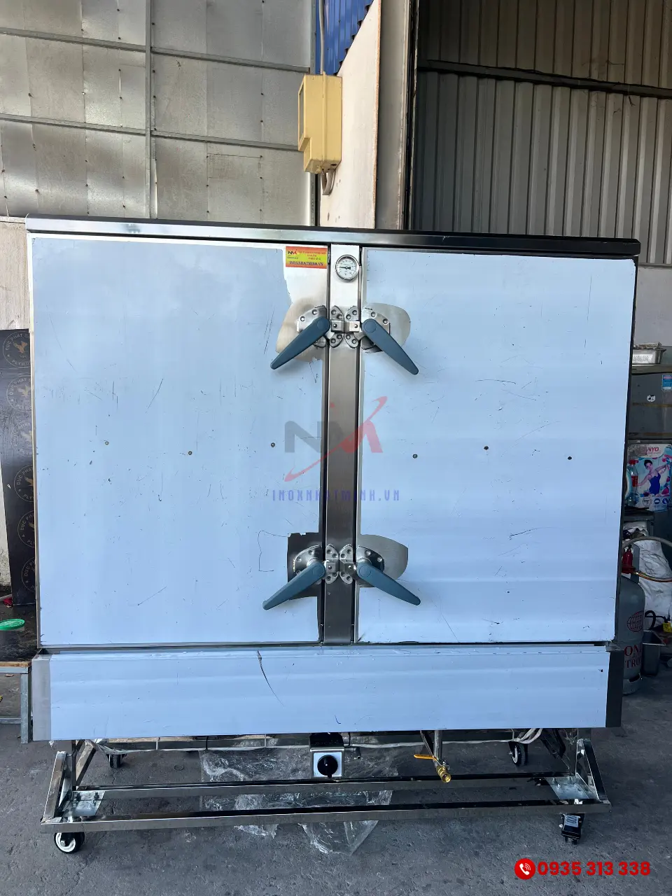 Tủ hấp cơm 24 khay