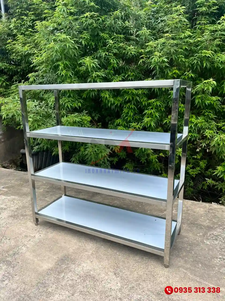 Kệ inox bếp công nghiệp 4 tầng mặt phẳng