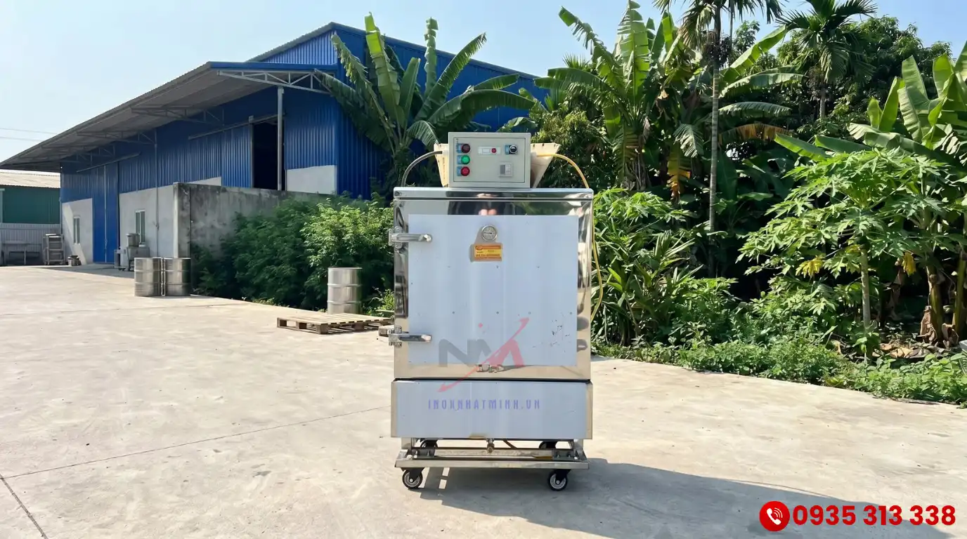 Tủ nấu cơm 6 khay công nghiệp chất liệu inox 304 của Inox Nhật Minh